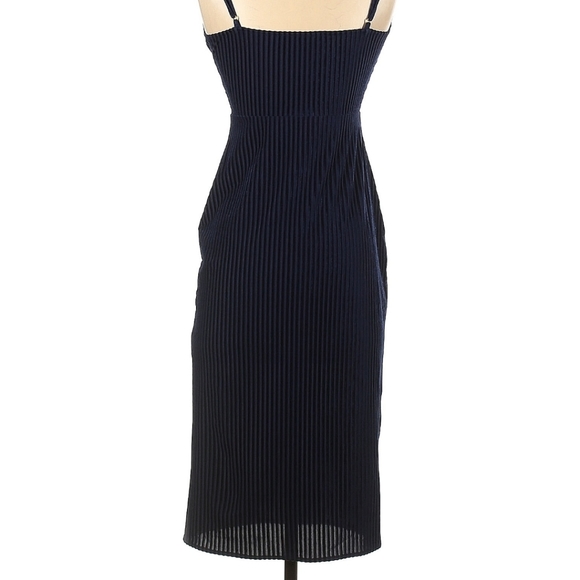 House of Harlow 1960 X Revolve - Picture 3 of 3